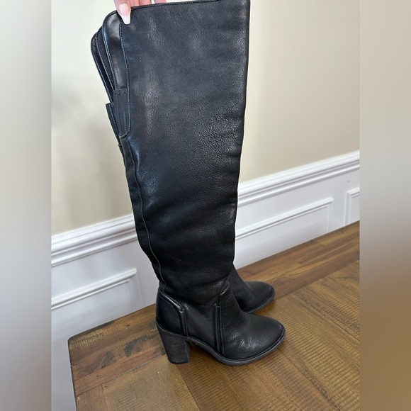 Vince Camuto 6.5 Womens knee high black heel leather boots preowned - Picture 4 of 7